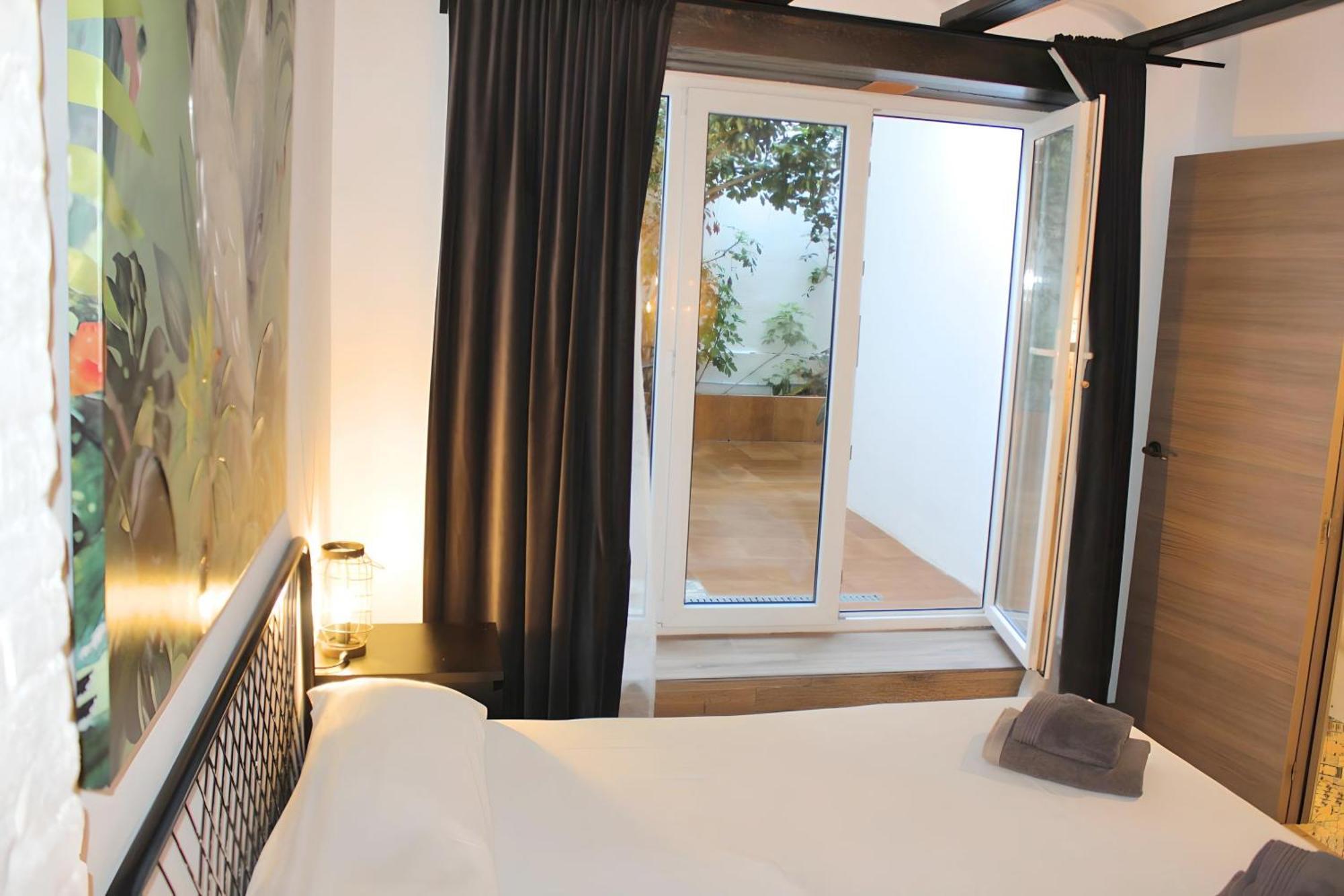 Appartement Increible Con Terraza Al Lado De Torres De Quart *