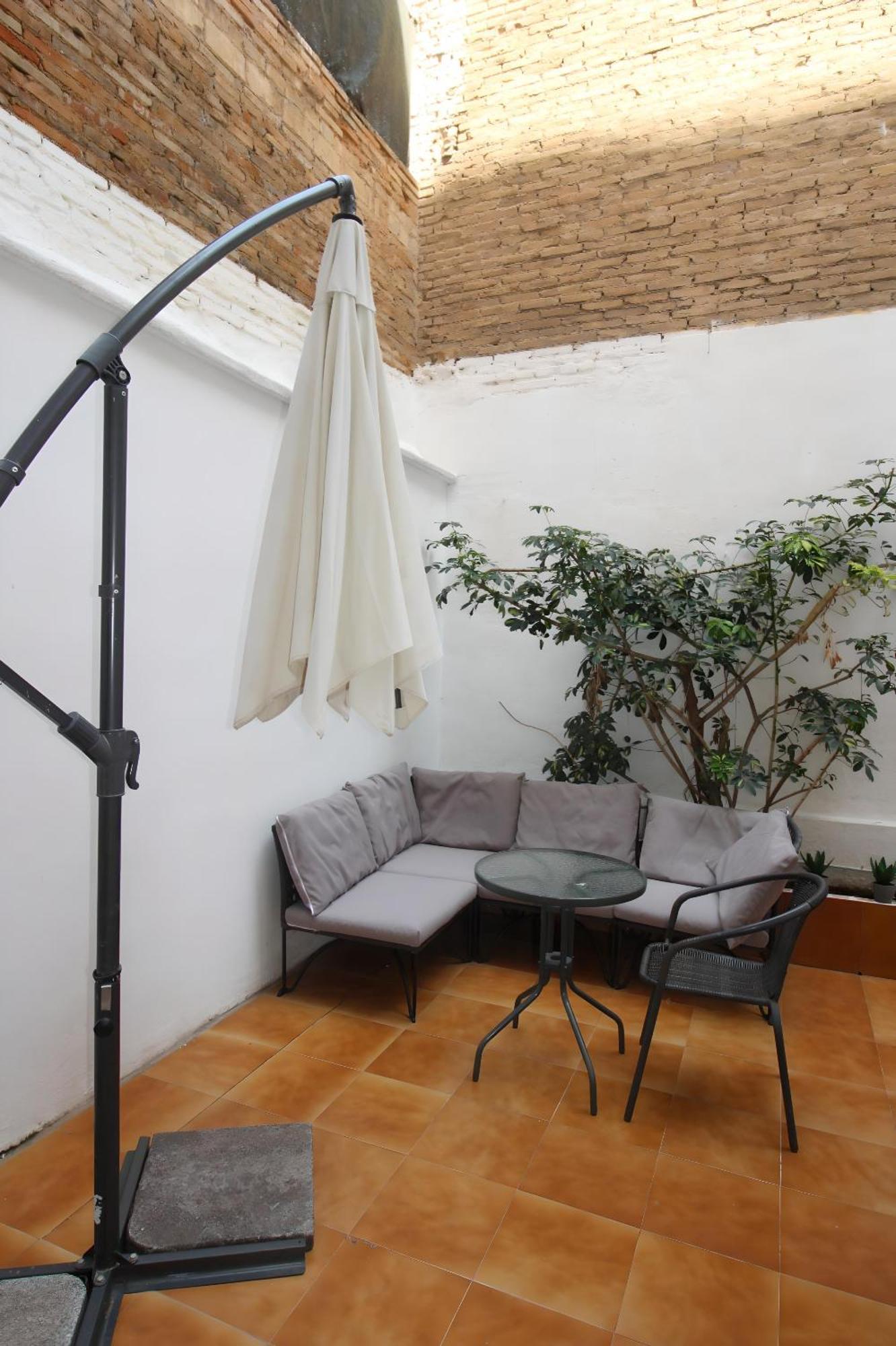 Apartament Increible Con Terraza Al Lado De Torres De Quart *